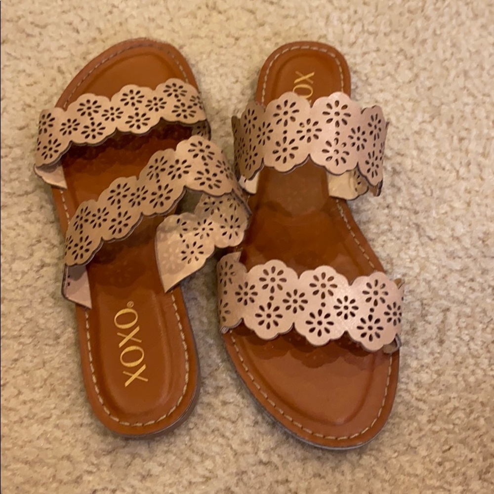 Beige slides